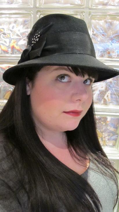 Tête à chapeaux hats-02