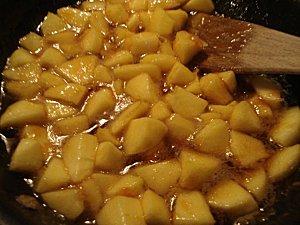 On mange quoi demain? Les délices aux pommes meringuées Les-delices-aux-pommes-meringuees-3.jpg