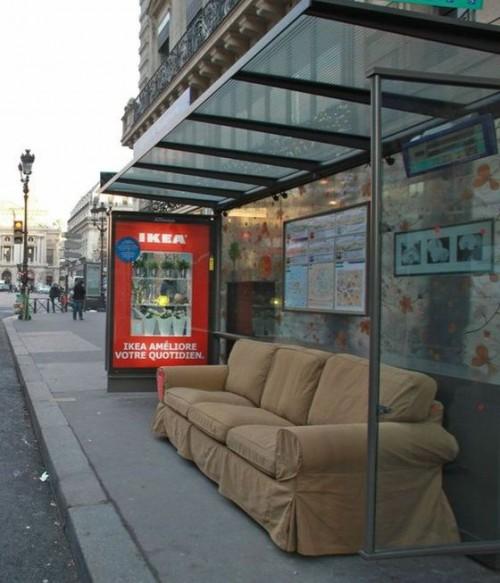 16 ikea abribus 02 500x583 Ikea améliore votre quotidien, même dans les abribus de Paris