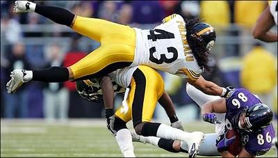 Les Miettes du Vendredi: Troy Polamalu, Tim Tebow et plus...