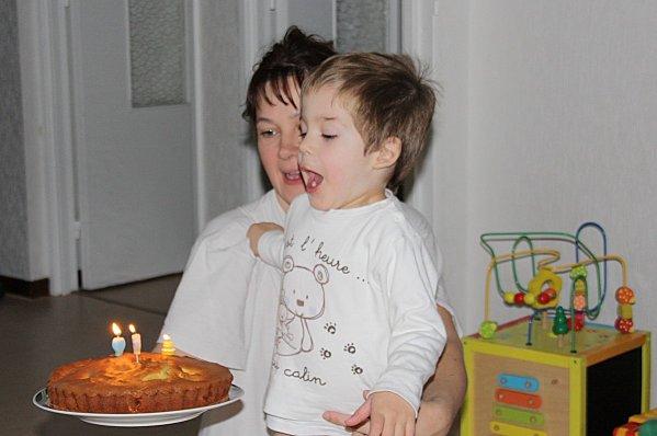 L'anniversaire de Théo - Acte 1 15 Décembre 2010 (56)