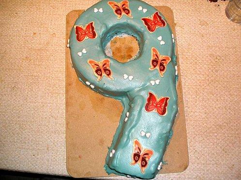 les gateaux pour les 9 ans de solenne P1010188