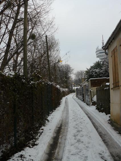 Le petit Poucet & le Bonhomme de neige P1080169-sente.jpg