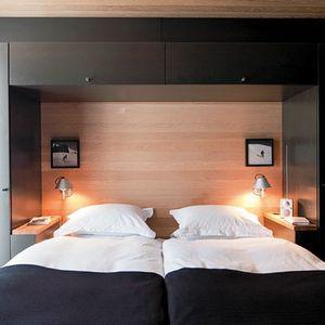 EN MONTAGNE,ILY A...DES CHALET...SAISON 2 7da2c111536hambre