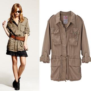 Encore du kaki, parce qu'on le vaut bien ;-) http://s.plurielles.fr/mmdia/i/55/5/veste-saharienne-ikks-4184555jtykc_1933.jpg