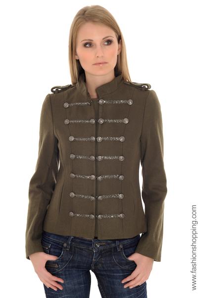 Encore du kaki, parce qu'on le vaut bien ;-) http://www.fashionshopping.com/boutique/images_produits/GOOD_PAP_22702_F_KAKI_002_FACE.jpg