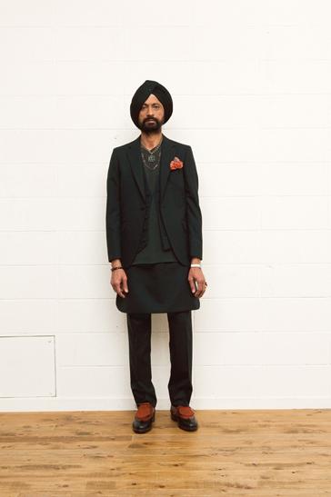 UNUSED – S/S 2011 COLLECTION LOOKBOOK UNUSED – S/S 2011 COLLECTION LOOKBOOK