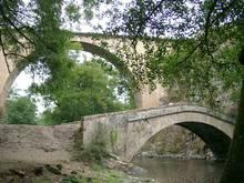 Quatre voies mènent à Vézelay (3) pierre-perthuis-07-09-03-3.1290022454.jpg
