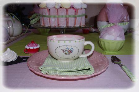 Prenons le thé..., avec Alice... alice_008_modifi__1