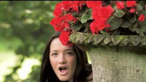 Lolita ... découvrez Joli Garçon, son premier single Lolita ... découvrez Joli Garçon, son premier single