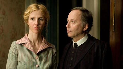 Les femmes du 6e étage avec Luchini et Kiberlain ... bande annonce Les femmes du 6e étage avec Luchini et Kiberlain ... bande annonce