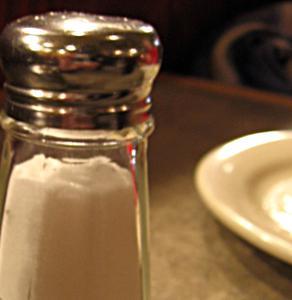 pourquoi il est difficile de réduire le sel dans le régime alimentaire?