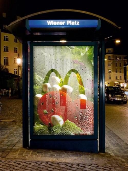 Mac Donald’s et le street marketing Mac Donald’s et le street marketing