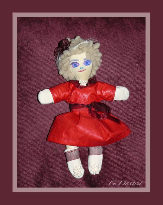 Scoop P1080404poupee-seule-copie.jpg