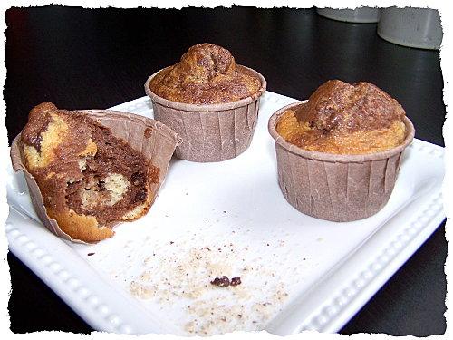 Moelleux marbrés chocolat noisette, sans beurre !!!! 0001aa01b-253.jpg