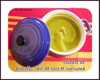 Veloute-de-brocolis-curcuma-et-lait-de-coco