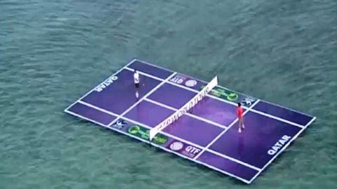 Roger Federer et Rafael Nadal ... Ils savent même jouer sur leau (vidéo) Roger Federer et Rafael Nadal ... Ils savent même jouer sur leau (vidéo)