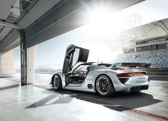 porsche-918-rsr-9 Image porsche 918 rsr 9 550x398 Porsche 918 RSR