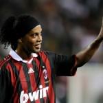 OFFICIEL : Ronaldinho au Flamengo