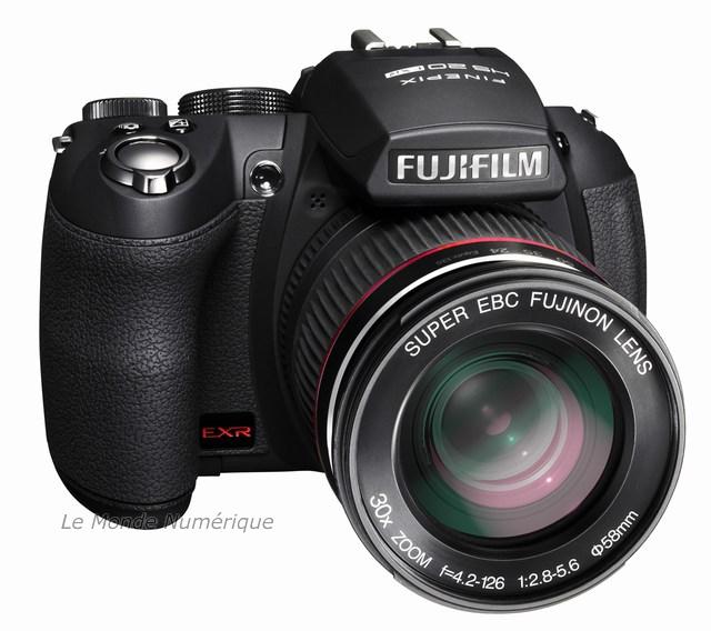 CES 2011 : Fujifilm FinePix HS20EXR avec un zoom 30x et vidéo Full HD CES 2011 : Fujifilm FinePix HS20EXR avec un zoom 30x et vidéo Full HD
