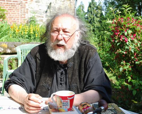 pierreduboiselficologue La Grande Interview de lElficologue Pierre Dubois   extrait n°1