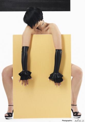 http://www.fetish2010.com/images/prod/7256/332-477/4c1e8527d54f2.jpg