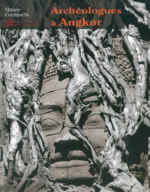 livre-archeologues-a-angkor.1294857335.jpg