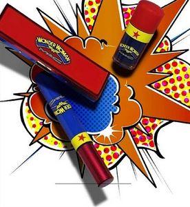 Je suis une Wonder Woman... Wonder_Woman_MAC_14