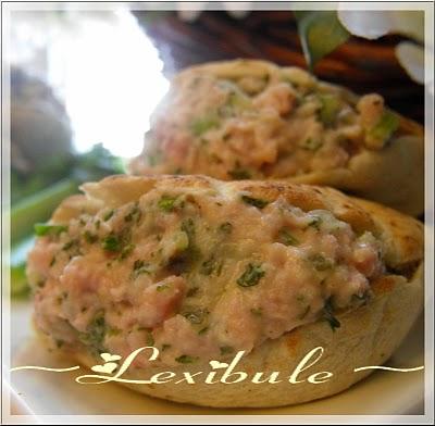 Mini-pitas à la salade de jambon Mini-pitas à la salade de jambon