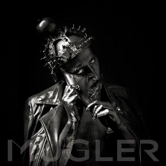 - Lady Gaga sera présente au défilé Thierry Mugler en qualité de directrice musicale !