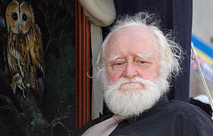 « Profs usés par la lourdeur du système » : nouvel avis de lectrice sur « L’Organisme » (2/3). Meditation-over-Highland-games.jpg