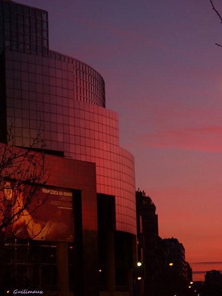 Incendie à la Bastille La-Bastille-en-feu-2.jpg