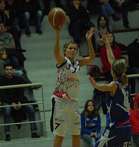 NF1 Poule A: Les semaines se suivent... Christel DUMAS (Charnay)