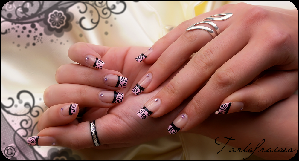 http://tartofraises.nailblogs.net/nailart/french_spirale/french_spirale_6.png