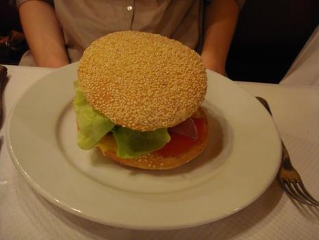 20100908 Fins Gourmets 02 burger (ChrisoScope) 20100908 Fins Gourmets 02 burger Les nouvelles habitudes (ChrisoScope)