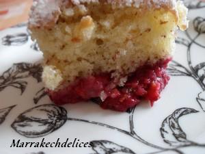 Gâteau rapide au yaourt framboise et amandes