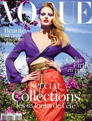 Le dernier numéro de Vogue de Carine Rotfield sort aujourd'hui en kiosque ! Le dernier numéro de Vogue de Carine Rotfield sort aujourd'hui en kiosque !