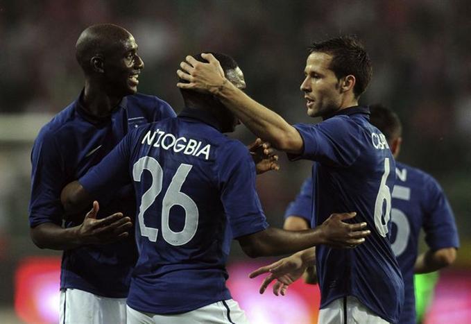 Wolverhampton 0-3 Liverpool (Résumé, doublé de Torres et but de Meireles en vidéo) Wolverhampton 0-3 Liverpool (Résumé, doublé de Torres et but de Meireles en vidéo)