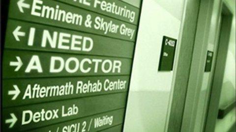 Eminem et Dr Dre ... la pochette du single I need a doctor Eminem et Dr Dre ... la pochette du single I need a doctor