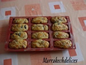 Minicakes mortadelle olives noires