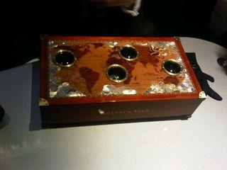 Cabinet van cleef Cabinet van cleef