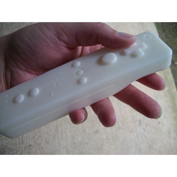 cadeau-original-savon-manette-wii Une histoire du jeu vidéo en court-métrage et dans la boutique !