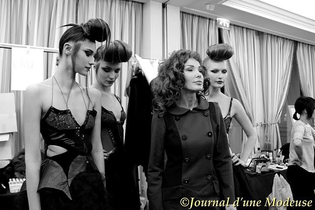 Dans les coulisses du défilé Haute Couture Printemps-Eté 2011 Eva Minge