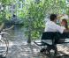 Bruges, Belgique Surnommée la Venise du Nord, cette ville belge a su conquérir les coeurs des couples grâce à ses fameux canaux, ses anciennes ruelles ou encore ses magnifiques édifices. Les touristes affluent pour découvrir cette ville aux airs de musée à ciel ouvert. Oubliez le stress des klaxons, ici vous partez à la découverte de la ville à pied, en calèche, à vélo ou en barque ! Si vous souhaitez faire plaisir à belle-maman, profitez-en, la ville est réputée pour sa fine dentelle ! Et pour vos soirées avec votre homme, craquez plutôt pour son chocolat et ses vertus aphrodisiaques... Où dormir ? Situé dans une rue calme au coeur de Bruges, l'hôtel Jan Brito est un hôtel romantique et luxueux classé monument du 16e siècle. En plus de sa façade d'époque, l'hôtel a su conservé ses cheminées en marbre ou encore ses escaliers en chêne pour une parfaite authenticité. Ses spacieuses chambres offrent une décoration tout droit sortie d'un roman pour princesses ! Retrouvez toutes les informations dont vous avez besoin sur www.janbrito.eu Bruges, Belgique Surnommée la Venise du Nord, cette ville belge a su conquérir les coeurs des couples grâce à ses fameux canaux, ses anciennes ruelles ou encore ses magnifiques édifices. Les touristes affluent pour découvrir cette ville aux airs de musée à ciel ouvert. Oubliez le stress des klaxons, ici vous partez à la découverte de la ville à pied, en calèche, à vélo ou en barque ! Si vous souhaitez faire plaisir à belle-maman, profitez-en, la ville est réputée pour sa fine dentelle ! Et pour vos soirées avec votre homme, craquez plutôt pour son chocolat et ses vertus aphrodisiaques... Où dormir ? Situé dans une rue calme au coeur de Bruges, l'hôtel Jan Brito est un hôtel romantique et luxueux classé monument du 16e siècle. En plus de sa façade d'époque, l'hôtel a su conservé ses cheminées en marbre ou encore ses escaliers en chêne pour une parfaite authenticité. Ses spacieuses chambres offrent une décoration tout droit sortie d'un roman pour princesses ! Retrouvez toutes les informations dont vous avez besoin sur www.janbrito.eu