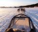 Laponie, Finlande Rien de tel qu'un pays froid pour vous lover amoureusement contre votre homme ! Alors direction le village de Kakslauttanen ! Si vous êtes prêtes à affronter de fraîches températures, vous allez pouvoir faire la part belle à de nombreuses activités extérieures, comme les chiens de traineaux, la construction de tentes lapones, les motoneiges ou les randonnées en raquettes. A découvrir également le parc national d'Urho Kekkonen, le second plus grand parc de Finlande et l'un des derniers grands espaces sauvages d'Europe. Où dormir ? Vous ne pouvez vous rendre à Kakslauttanen sans loger à l'Igloo Village ! Ces igloos en verre éparpillés un peu partout dans la forêt vous permettront d'admirer des aurores boréales ou des nuits intensément étoilées. Que les frileuses se rassurent, l'intérieur est aménagé en conséquence. Endormez-vous sur de véritables lits recouverts de peaux de rennes pour un moment magique... et romantique ! Laponie, Finlande Rien de tel qu'un pays froid pour vous lover amoureusement contre votre homme ! Alors direction le village de Kakslauttanen ! Si vous êtes prêtes à affronter de fraîches températures, vous allez pouvoir faire la part belle à de nombreuses activités extérieures, comme les chiens de traineaux, la construction de tentes lapones, les motoneiges ou les randonnées en raquettes. A découvrir également le parc national d'Urho Kekkonen, le second plus grand parc de Finlande et l'un des derniers grands espaces sauvages d'Europe. Où dormir ? Vous ne pouvez vous rendre à Kakslauttanen sans loger à l'Igloo Village ! Ces igloos en verre éparpillés un peu partout dans la forêt vous permettront d'admirer des aurores boréales ou des nuits intensément étoilées. Que les frileuses se rassurent, l'intérieur est aménagé en conséquence. Endormez-vous sur de véritables lits recouverts de peaux de rennes pour un moment magique... et romantique !