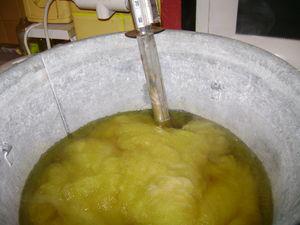 Des couleurs ! la teinture de laine DSC08255