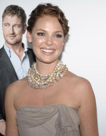 27292_celebutopia-katherine_heigl-the_ugly_truth_premiere_in_hollywood-02_122_568lo-795x1024.jpg
