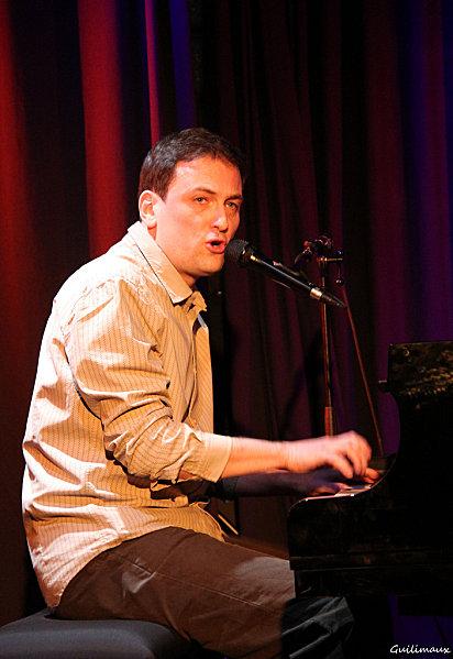 Laurent GATZ 2011 au Théâtre des Rendez vous d'ailleurs Laurent-Gatz-29jan2011---5.jpg