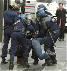Les bleus voient rouge Les bleus voient rouge