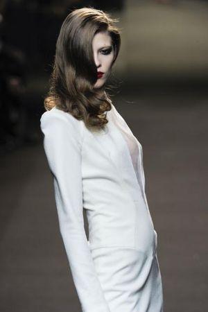 438559-defile-alexandre-vauthierparis-425x638-1 438559-defile-alexandre-vauthierparis-425x638-1